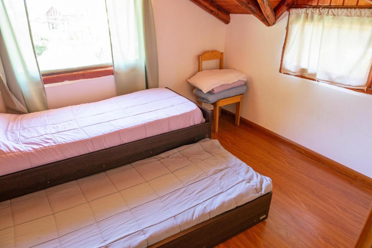 Huellas Hostel Lago Puelo Exterior photo